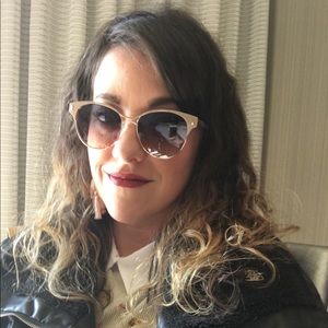 Meet your Posher, Andee